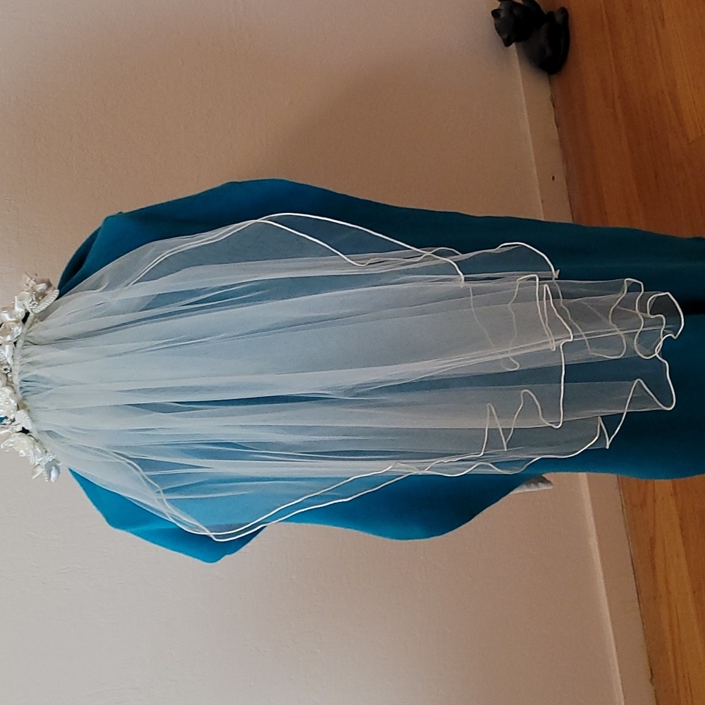 Wedding veil - Picture 7 of 10